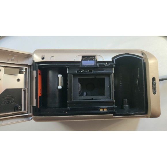 Rare Hyundai Mini Max-G Film 35mm Camera 34mm Lens - Powers On Untested Further - Picture 7 of 12